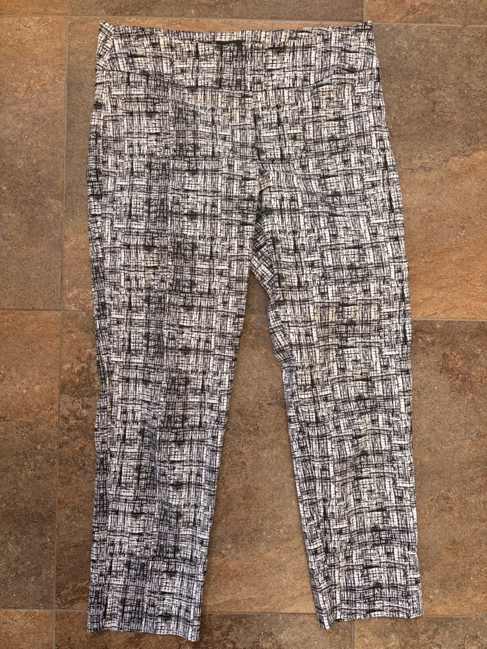 Men's Black & White Patterned Pants - Classic Casual Wear